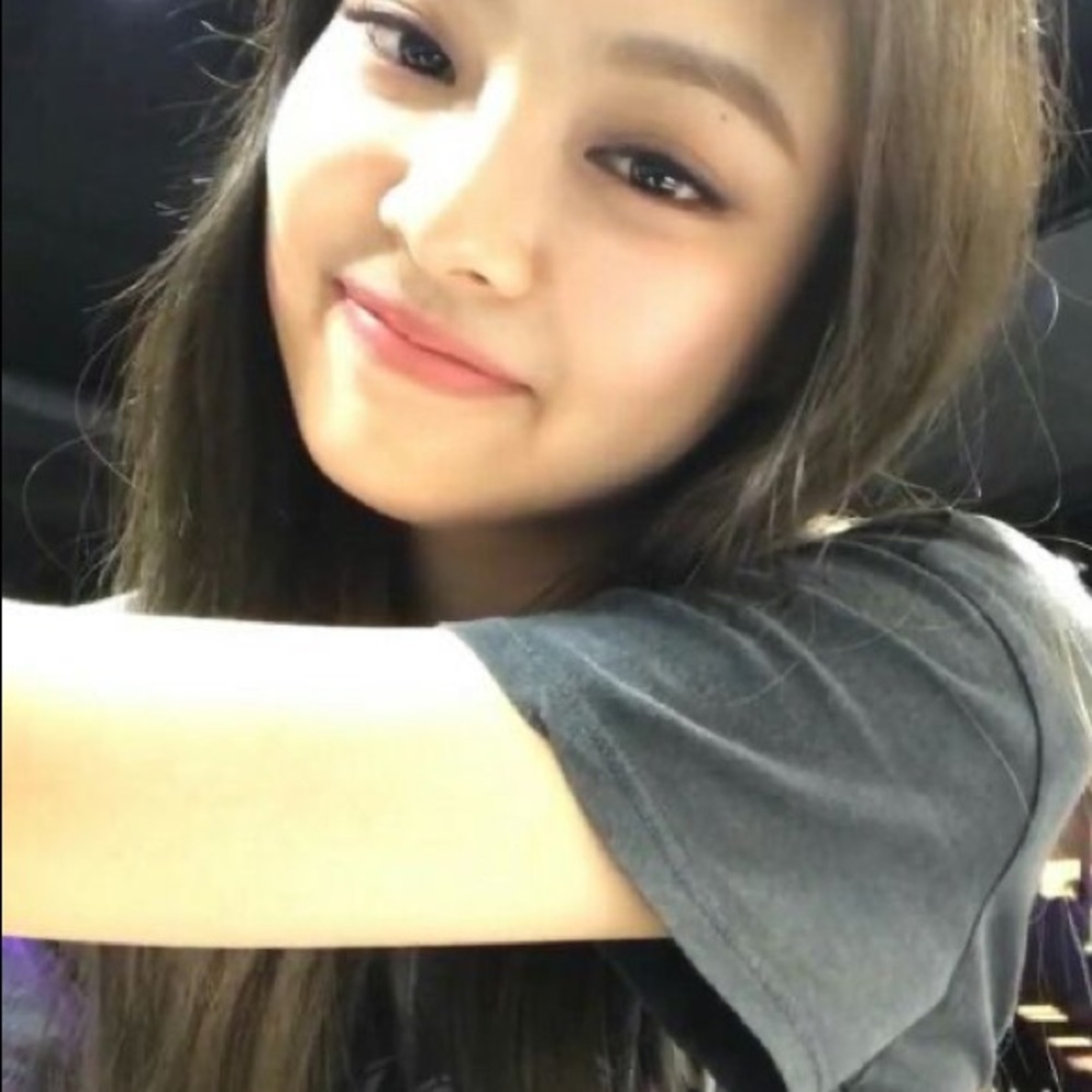 Meet your Posher, Miako